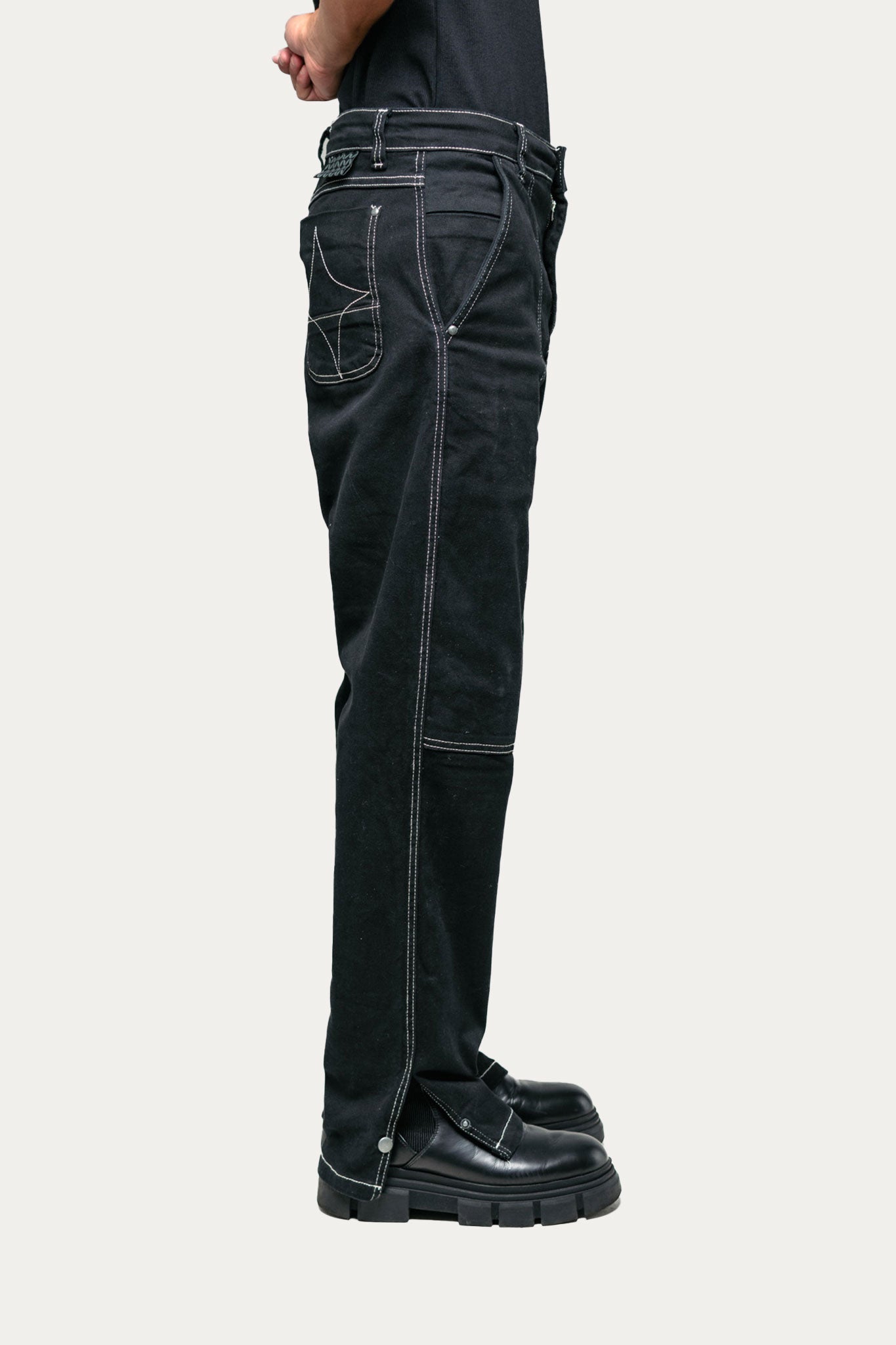 Pants Rivet "BASIC" - Preto
