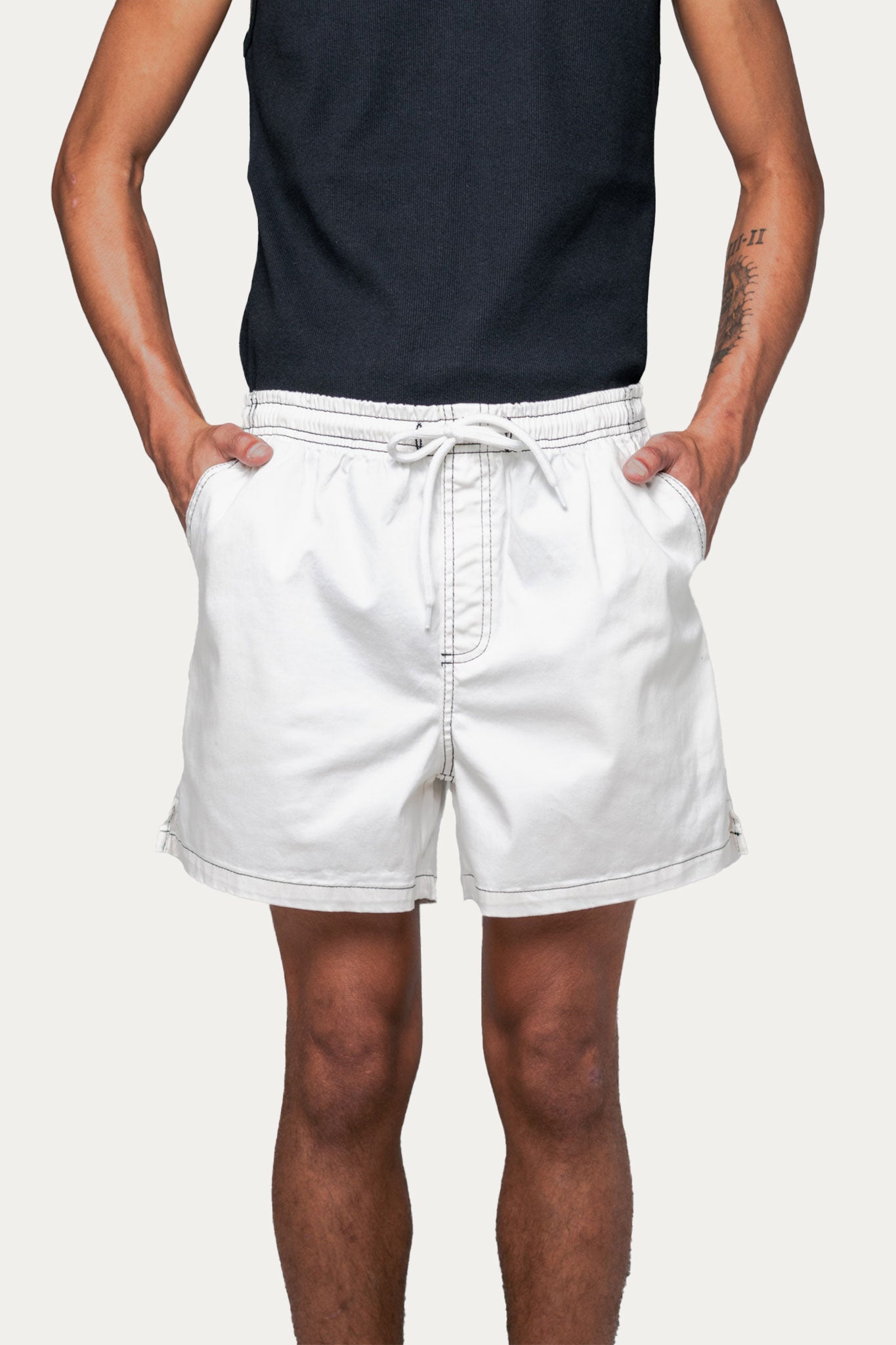 Shorts " EAZY " - Off-White