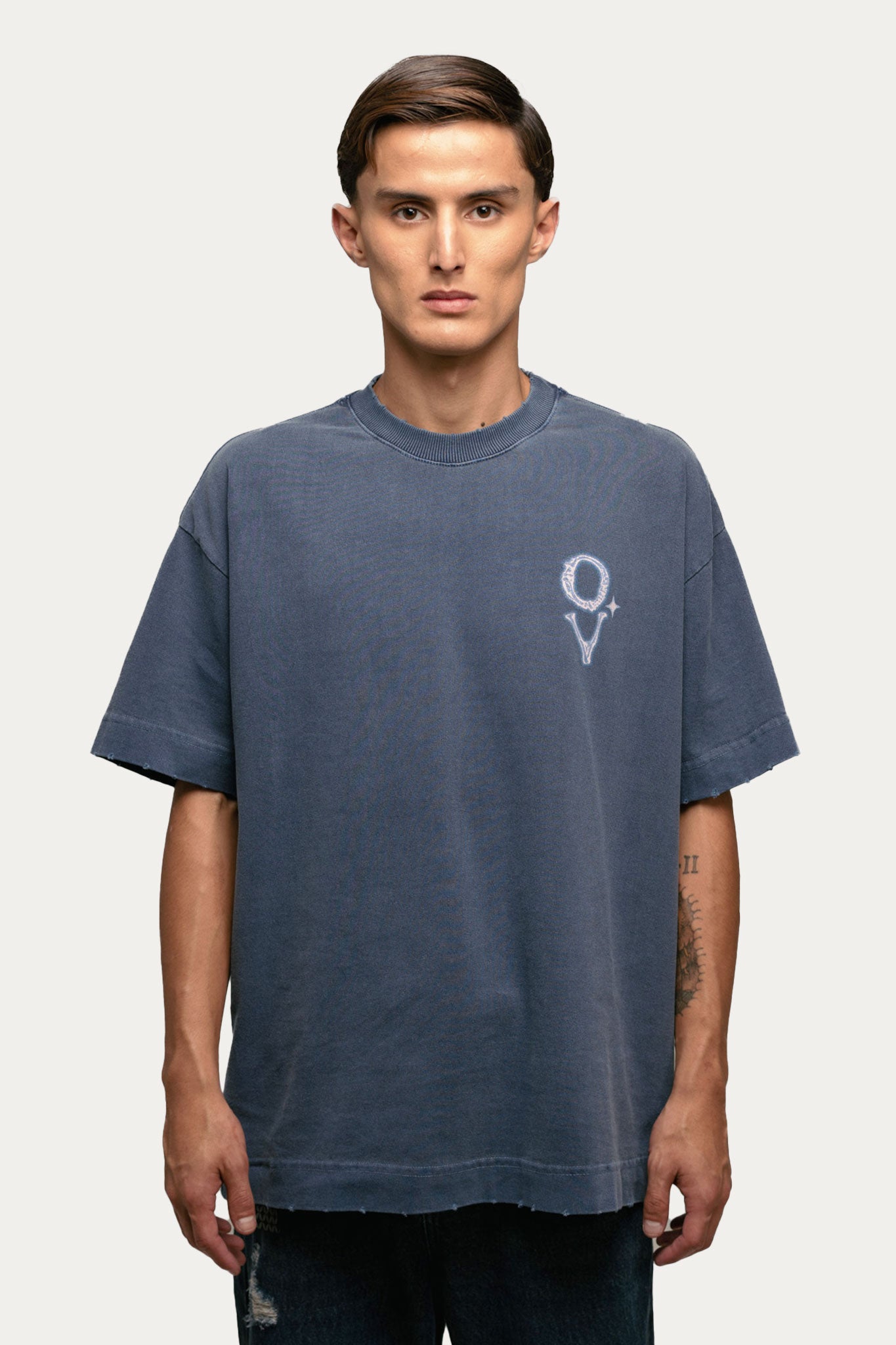 T-shirt Over Boxy " SOUL " - Azul Marinho Estonado