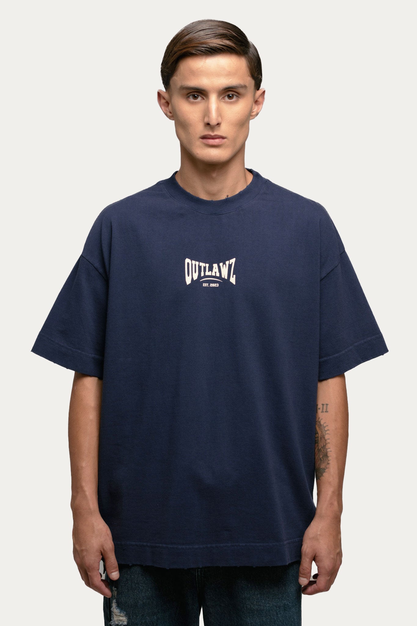 T-shirt Over Boxy " SINCE " - Azul Marinho