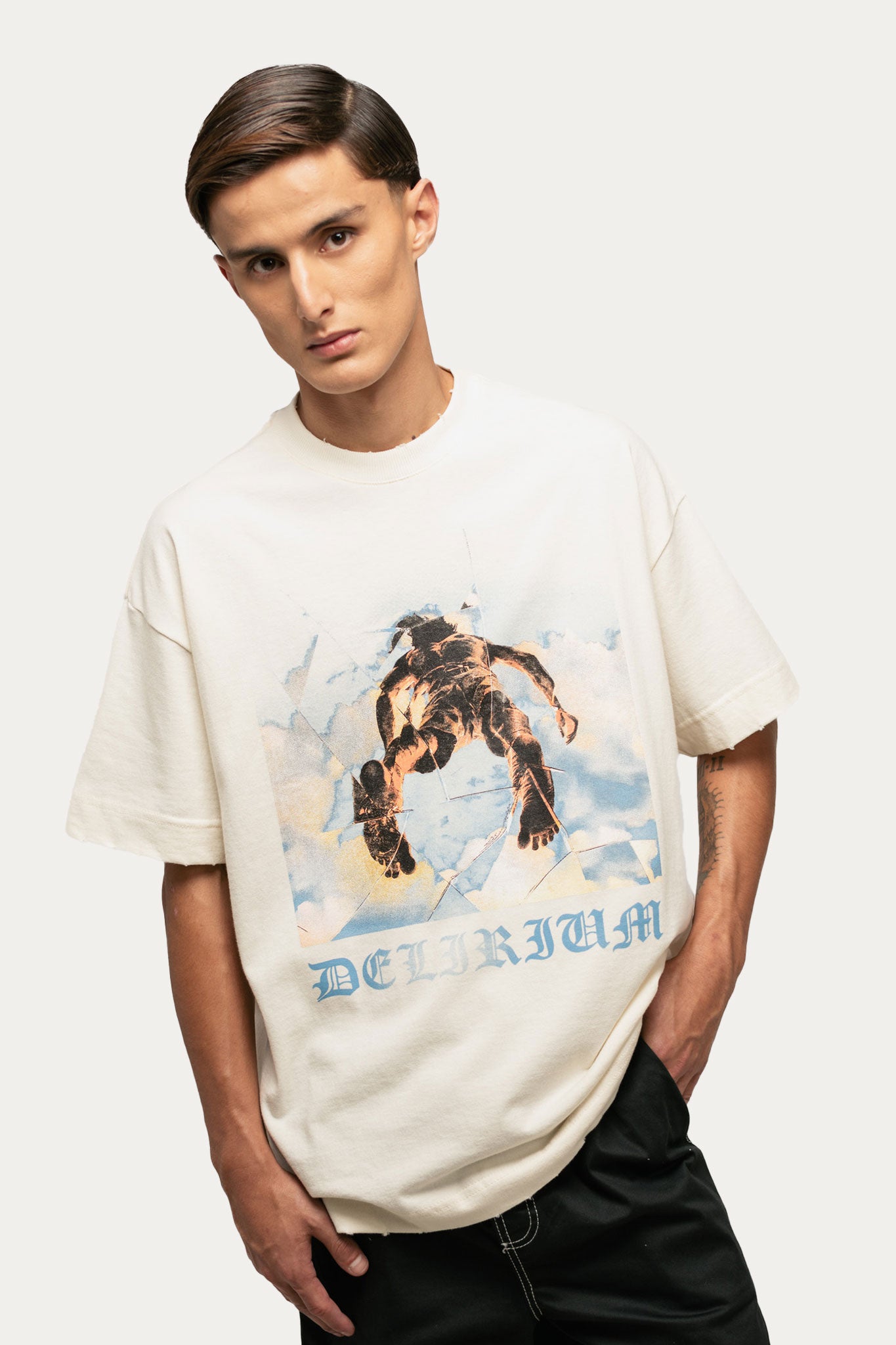T-shirt Over Boxy " TAKE A RISK " - Off-White