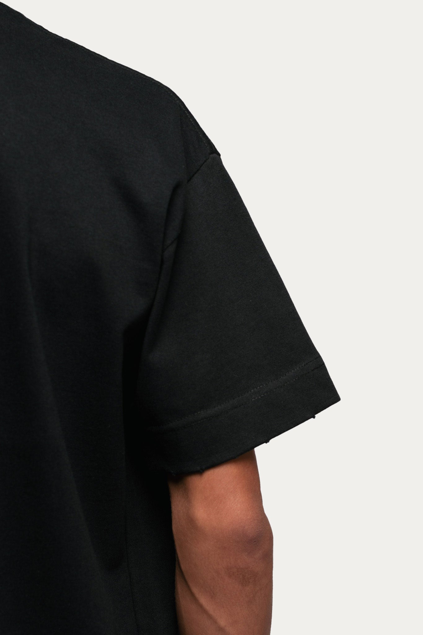 T-shirt Over Crop " BASIC " - Preto
