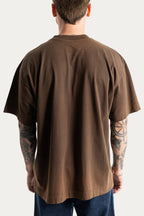 T-SHIRT OVER " OUT 002 " - MARROM