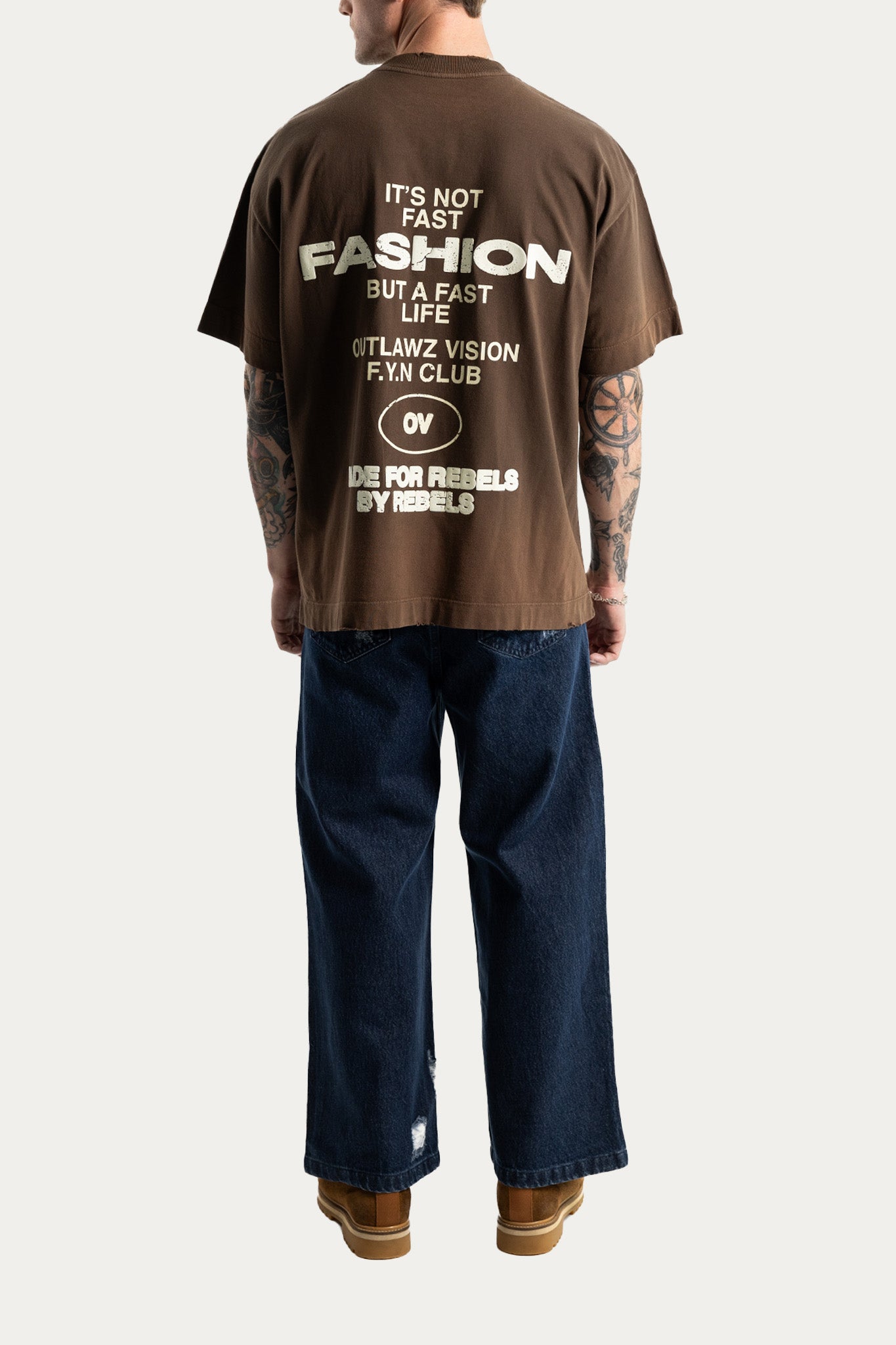 T-SHIRT OVER " FAST " - MARROM