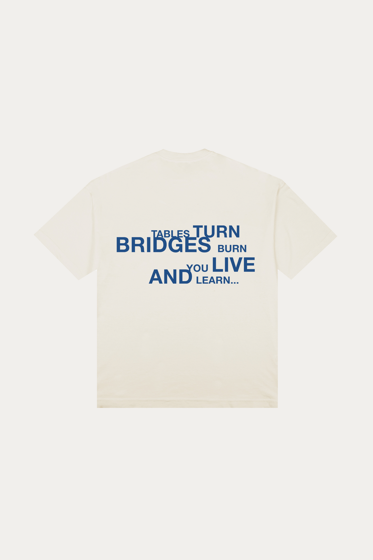 T-shirt Over Boxy "BURN" - Off-white