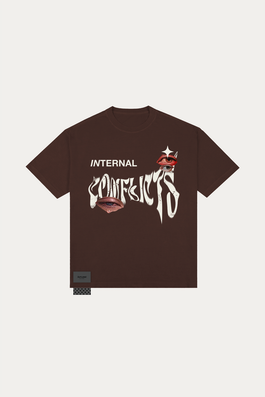 T-shirt Over Boxy "INTERNAL CONFLICTS" - Marrom