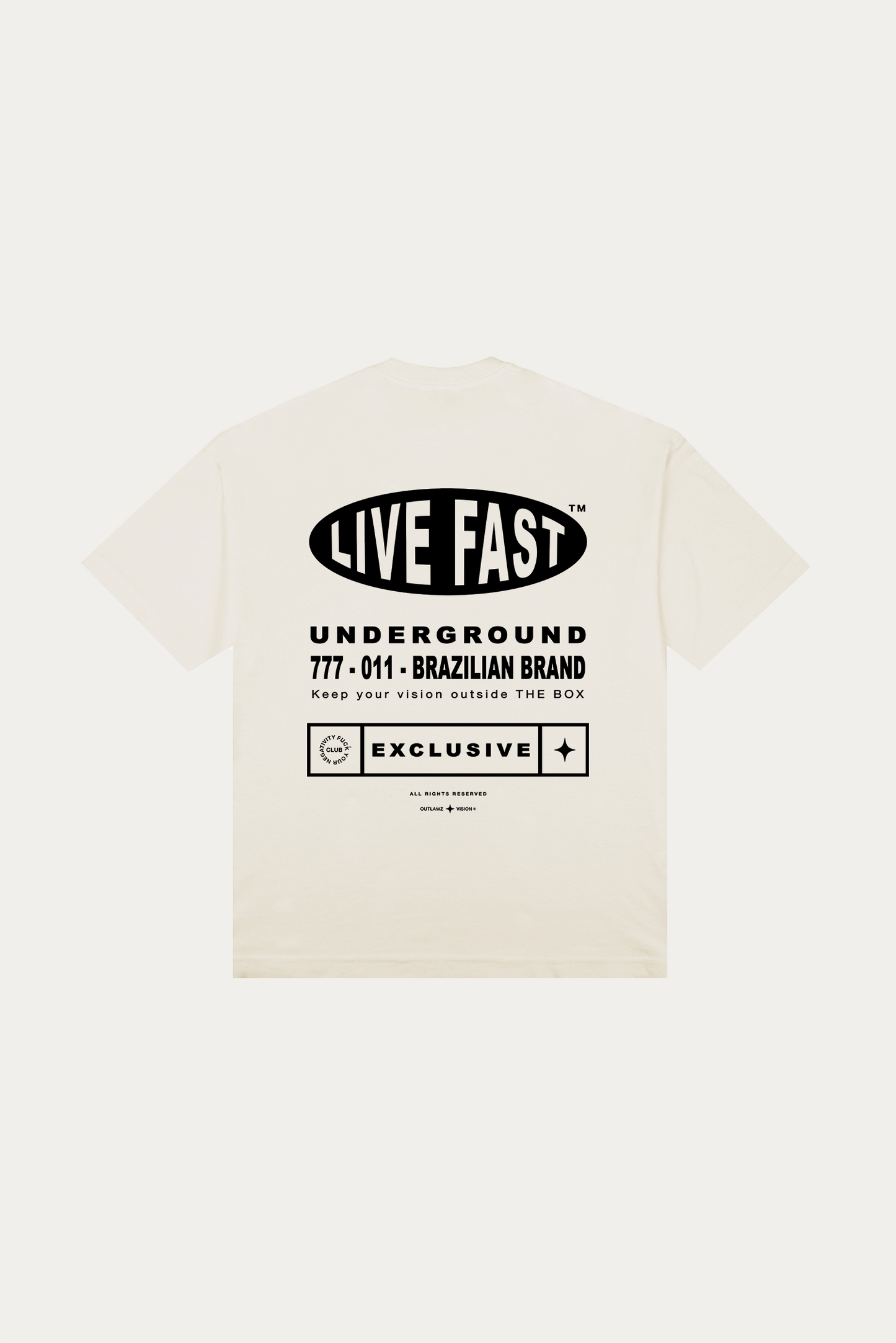 T-shirt Over Boxy "LIVE FAST" - Off White