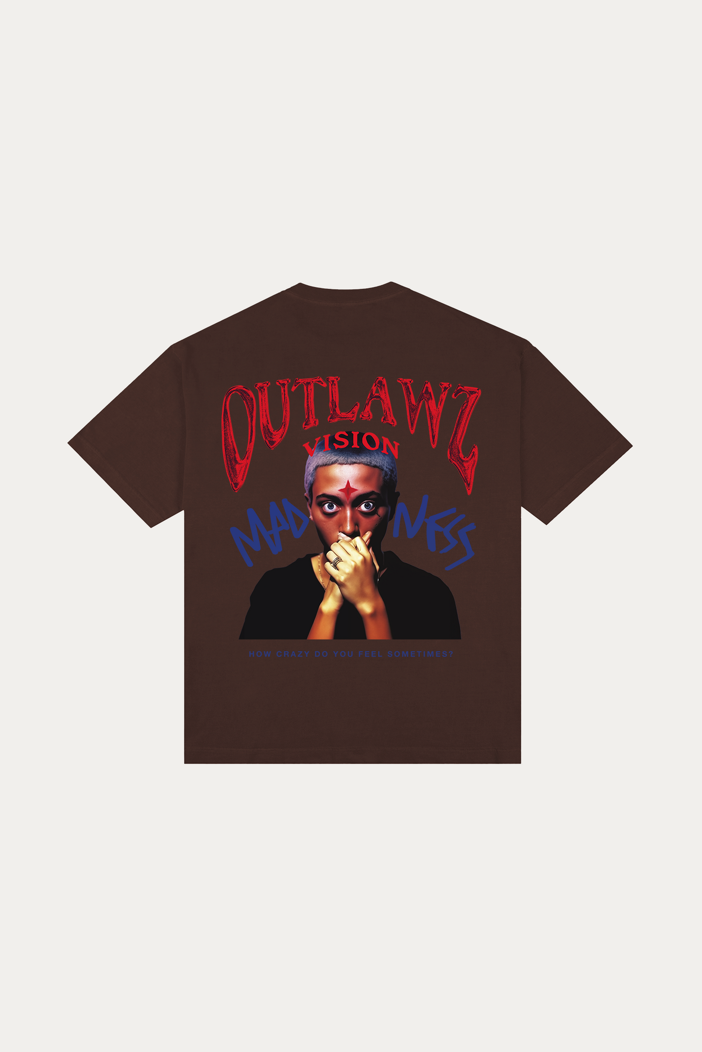 T-shirt Over Boxy "MADNESS" - Marrom