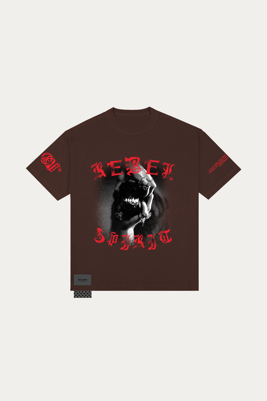 T-shirt Over Boxy "REBEL SPIRIT" - Marrom