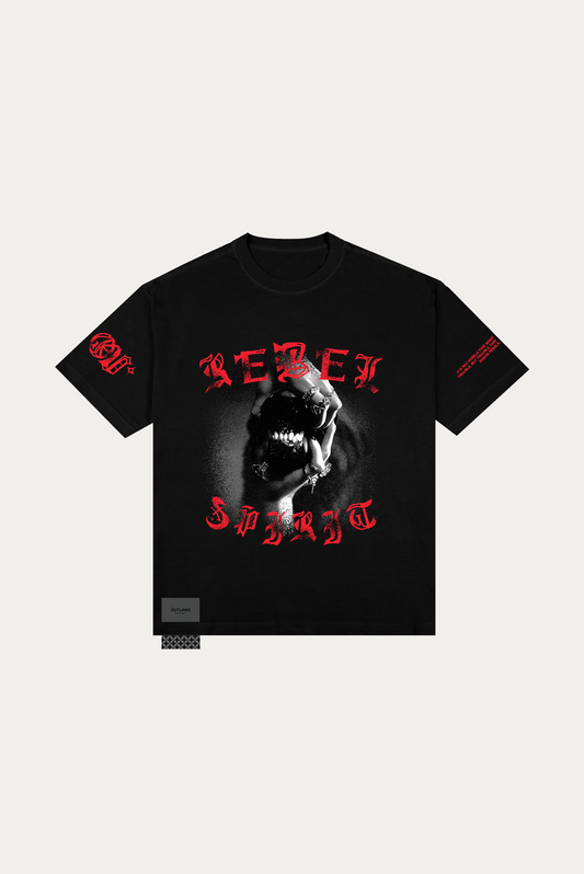 T-shirt Over Boxy "REBEL SPIRIT" - Preto