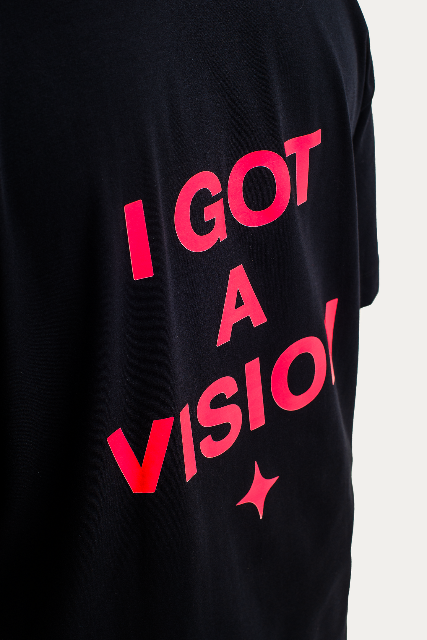 T-Shirt Over "I Got A Vision" - Preta/Vermelha