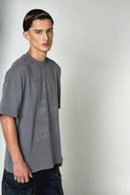 T-shirt Over Boxy " PROPERTY  " - Cinza